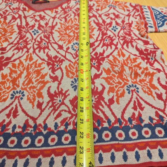 Peruvian Connection pull over/shirt, floral abstract design. never worn before - Picture 3 of 9